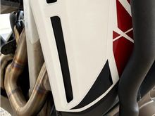 Honda Africa Twin, แฟริ่งข้าง: ก่อนและหลังที่ Boy Motorbike ภูเก็ต